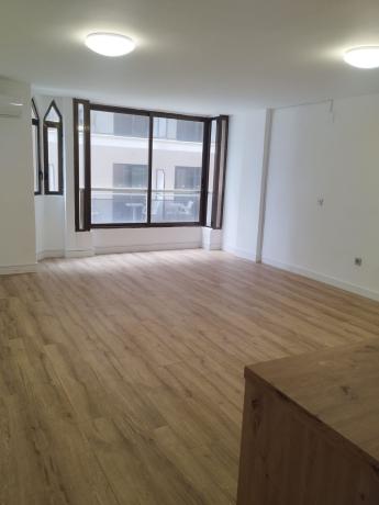 Venta de piso en Piso en Avenida Rei Jaume I, Centro Urbano, Benidorm, Benidorm
photo 1