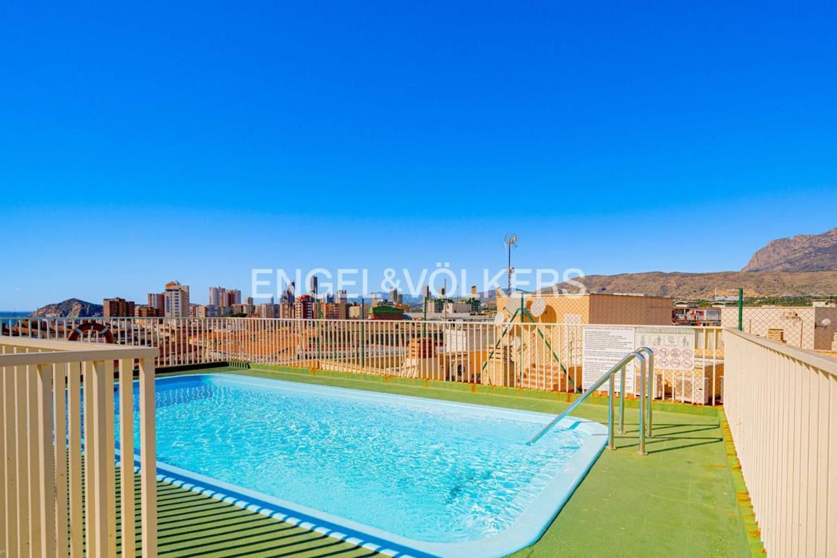 Sale of apartment in Piso en Avenida L'Aigüera, 5, Centro Urbano, Benidorm, Benidorm
photo 1