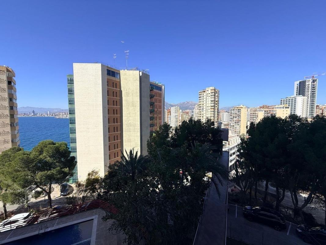Venta de piso en Piso en Zona Sierra Helada, Benidorm, Benidorm
 photo 2