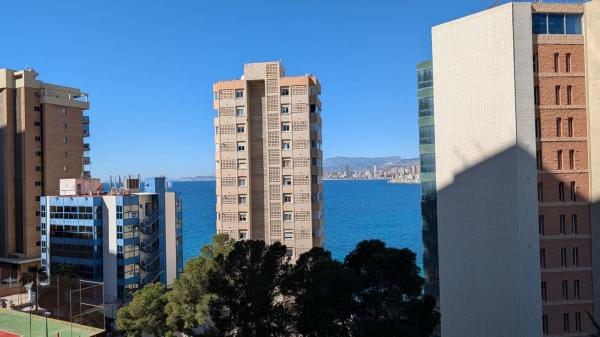 Venta de piso en Piso en Zona Sierra Helada, Benidorm, Benidorm
photo 1