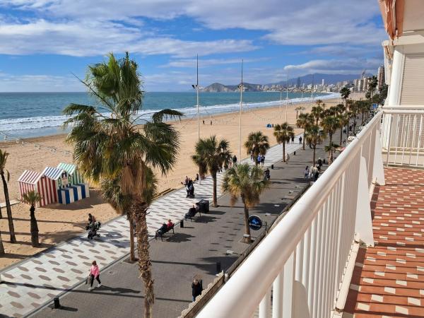 Продажа квартиры на Piso en Avenida de Madrid, 23, Playa de Levante, Benidorm, Бенидорм
photo 1