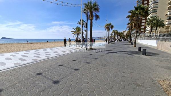 Продажа квартиры на Piso en Avenida Alcoi, 14, Playa de Levante, Benidorm, Бенидорм
photo 1