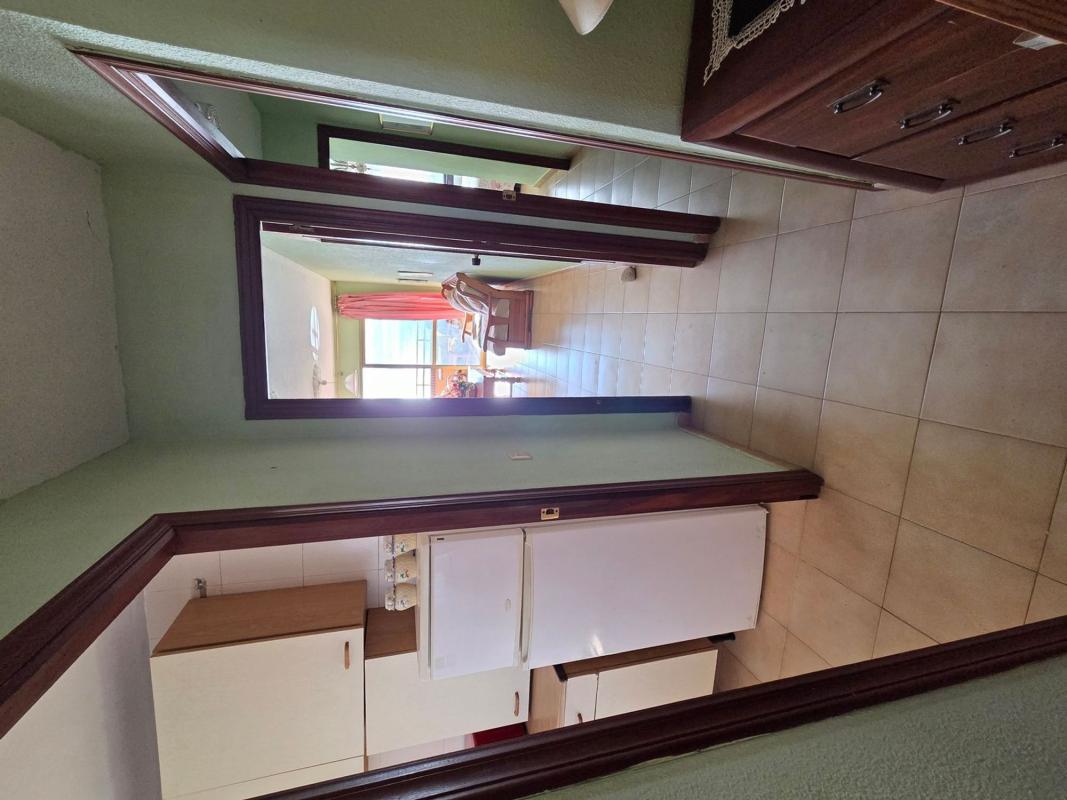 Sale of apartment in Piso en Av Uruguay, Playa de Poniente, Benidorm, Benidorm
photo 2