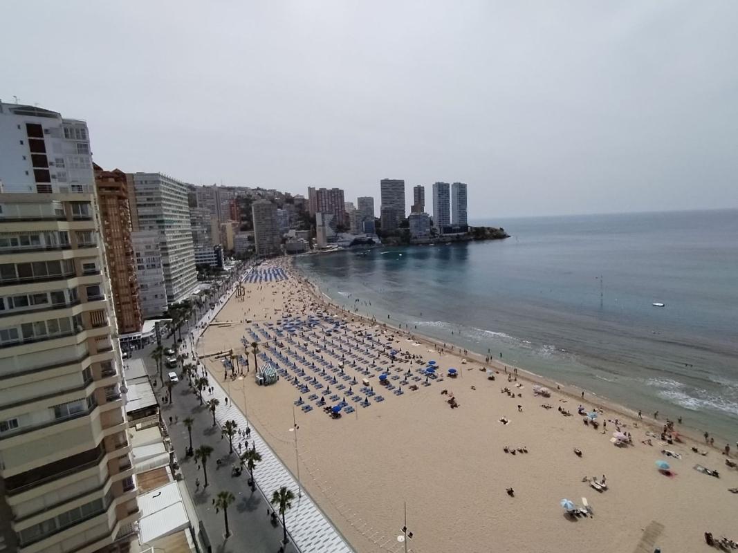 Venta de piso en Piso en Playa de Levante, Benidorm, Benidorm
 photo 2
