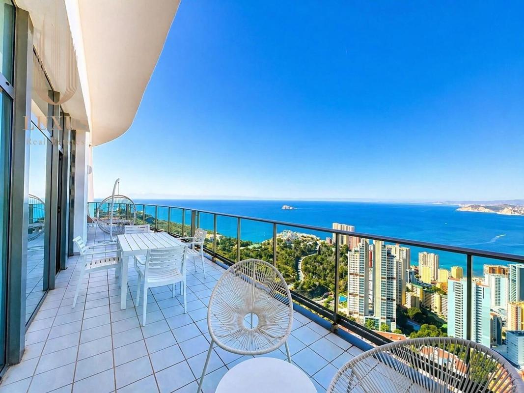 Venta de ático en Ático en Calle de Viena, 8, Zona Sierra Helada, Benidorm, Benidorm photo 1