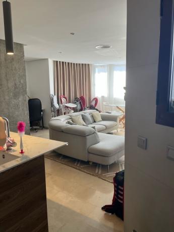 Venta de piso en Piso en Avenida del Municipi, 6, Pueblo Levante, Benidorm, Benidorm
thumbnail 2