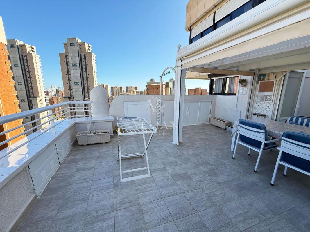 Venta de piso en Piso en Calle Esperanto, Pueblo Levante, Benidorm, Benidorm
 photo 2