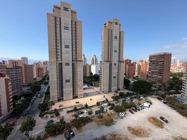 Venta de piso en Piso en Pueblo Levante, Benidorm, Benidorm
photo 1