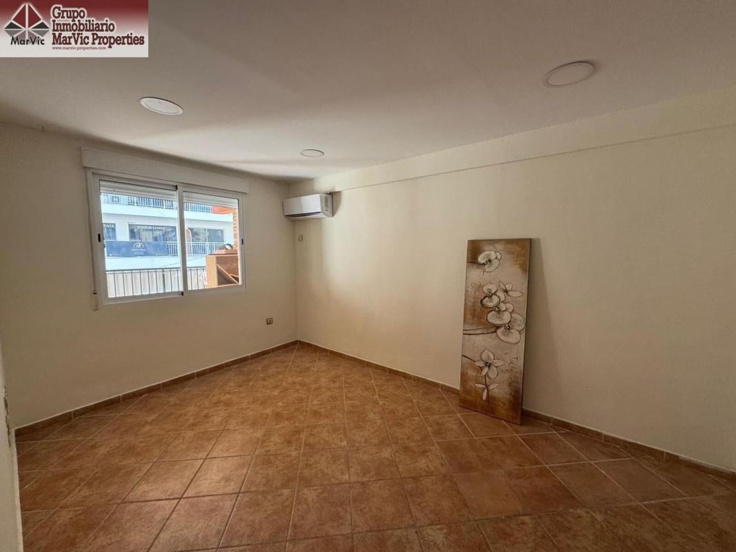 Sale of apartment in Piso en Calle Gambo, Playa de Levante, Benidorm, Benidorm
 photo 5