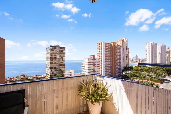 Продажа квартиры на Piso en Playa de Poniente, Benidorm, Бенидорм
photo 1