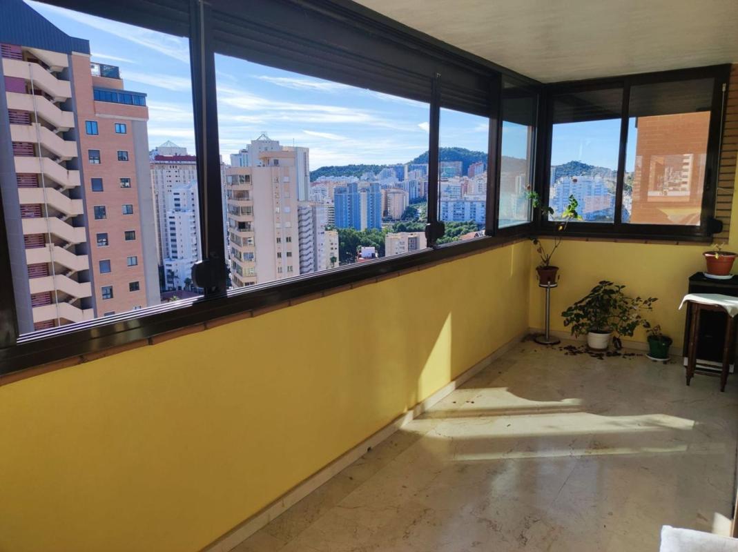 Venta de piso en Piso en Calle del Secretario Juan Antonio Baldovi, Playa de Poniente, Benidorm, Benidorm
photo 5