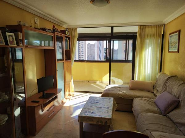 Продажа квартиры на Piso en Calle del Actor Luis Prendes, Playa de Poniente, Benidorm, Бенидорм
thumbnail 2