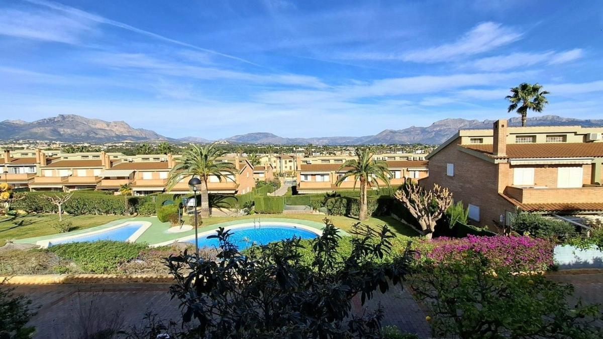 Propiedades en venta y alquiler en España photo 2