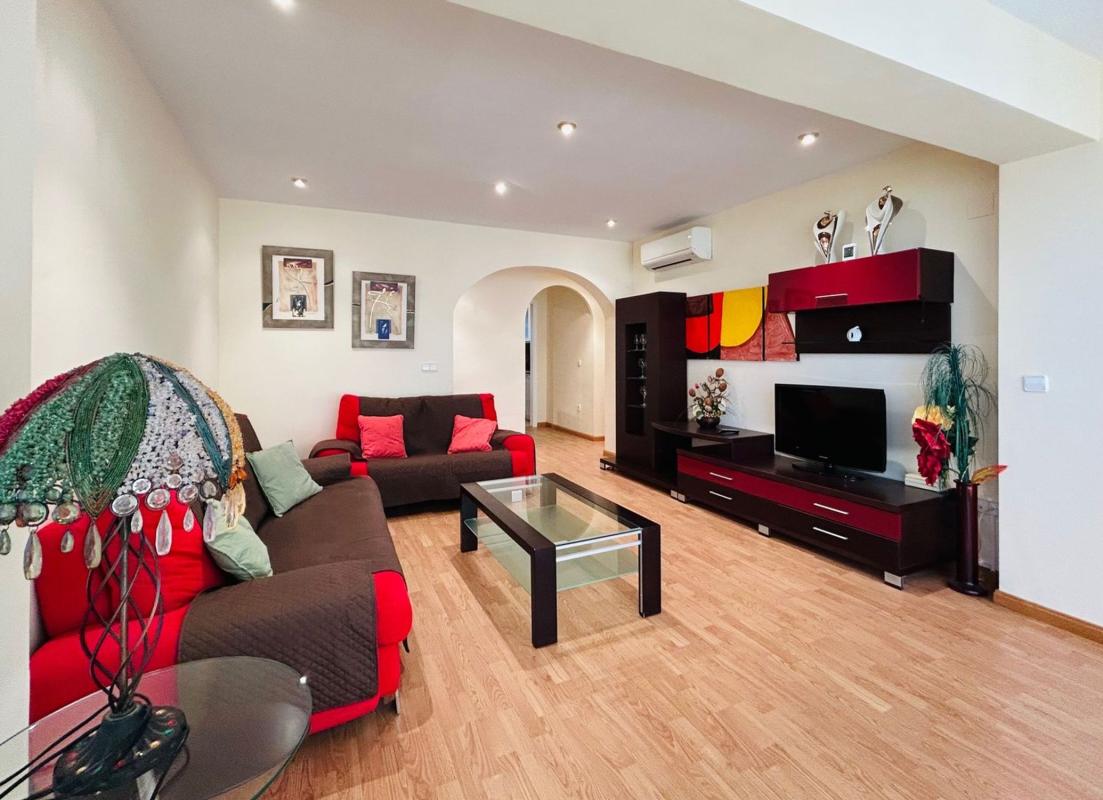 Sale of apartment in Piso en Carretera Doctor Pérez Llorca, 4, Playa de Levante, Benidorm, Benidorm
photo 1
