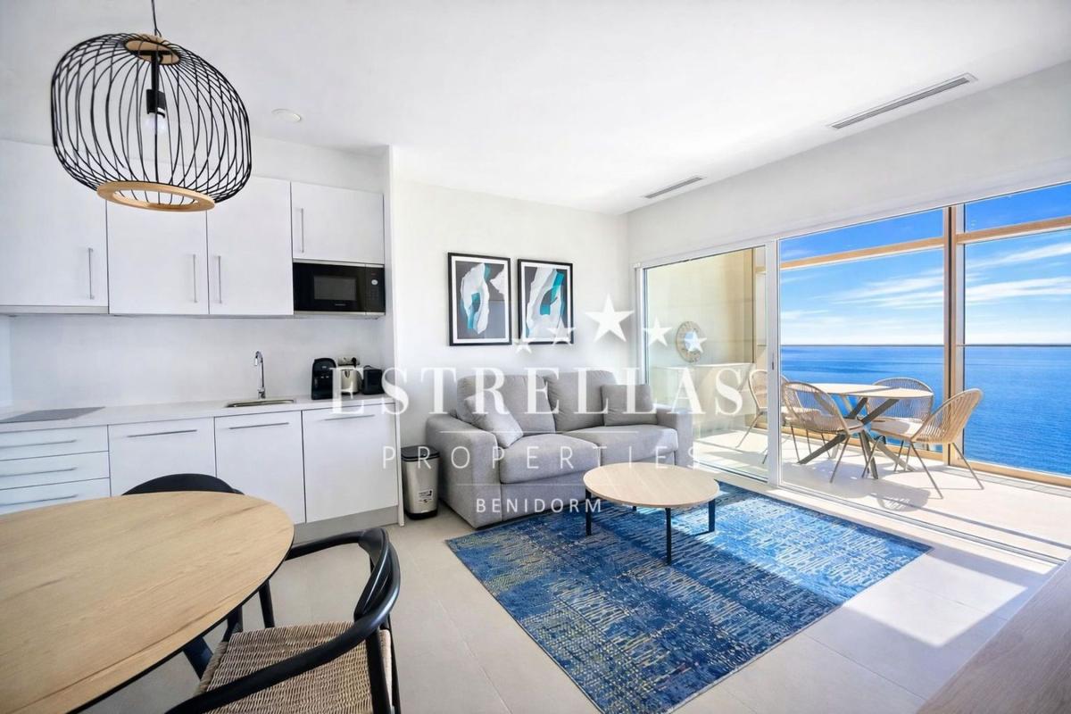 Venta de piso en Piso en Avenida de Mejico, Playa de Poniente, Benidorm, Benidorm
photo 1