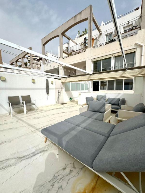 Venta de piso en Piso en Calle Sierra Dorada, 4, Zona Sierra Helada, Benidorm, Benidorm
photo 5