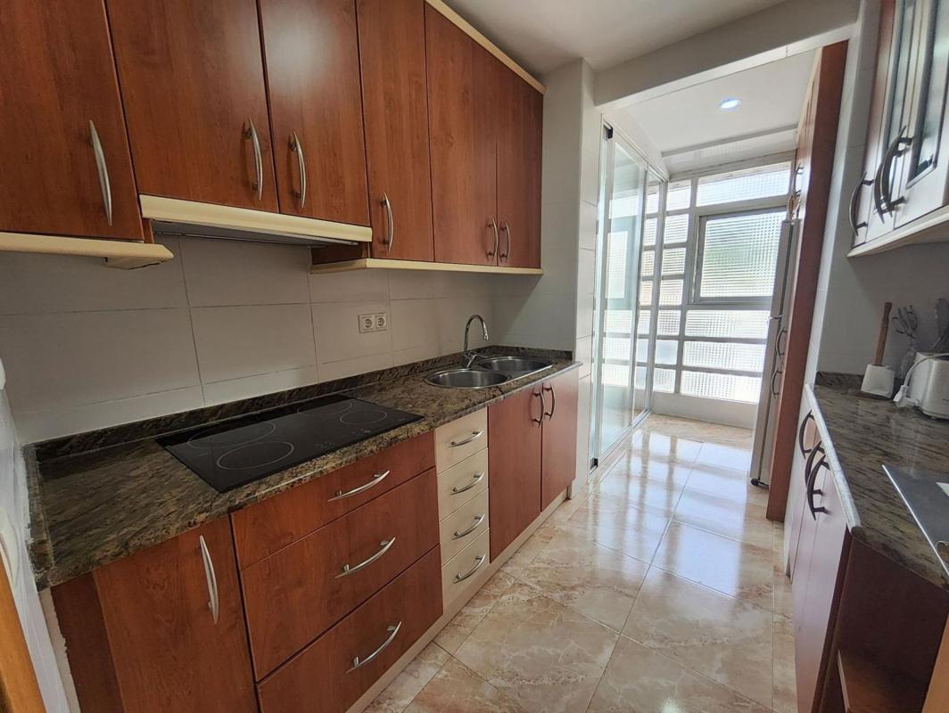 Venta de piso en Piso en Playa de Levante, Benidorm, Benidorm
 photo 3