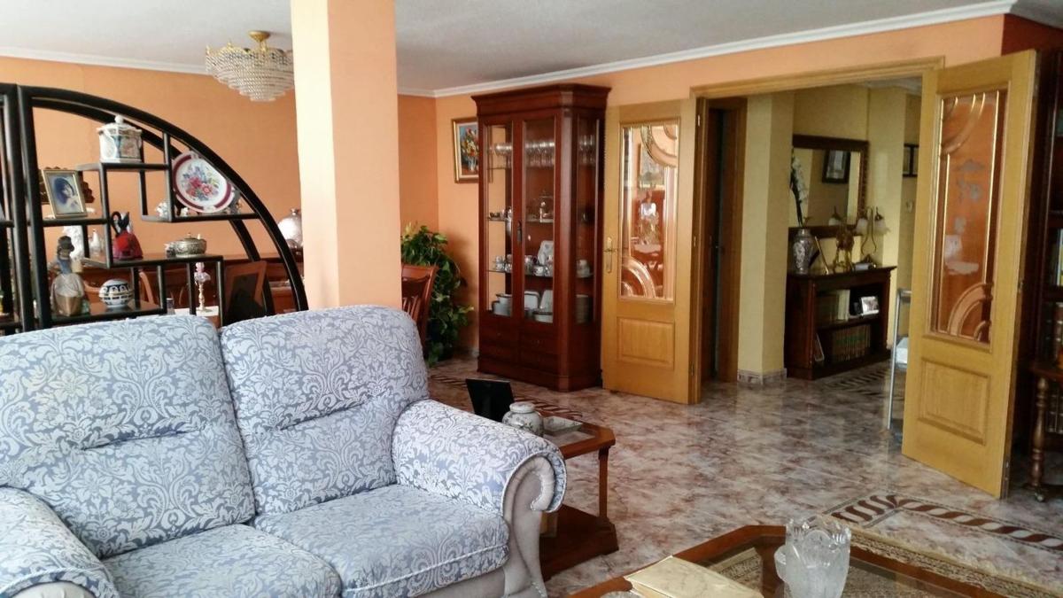 Propiedades en venta y alquiler en España photo 5