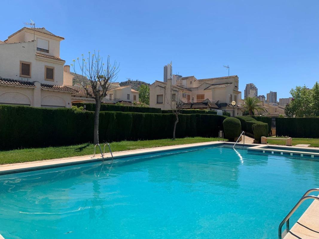 Propiedades en venta y alquiler en España photo 1