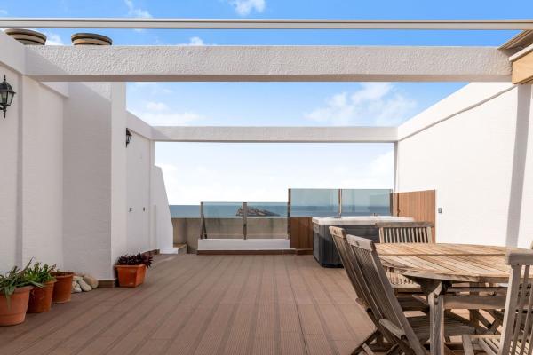 Duplex en venta en Dúplex en Zona Sierra Helada, Benidorm, Benidorm photo 1
