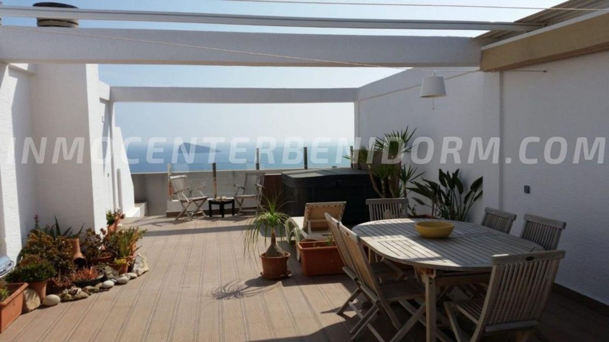 Venta de duplex en Dúplex en Calle Sierra Dorada, 19, Zona Sierra Helada, Benidorm, Benidorm photo 2