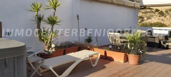 Duplex en venta en Dúplex en Calle Sierra Dorada, 19, Zona Sierra Helada, Benidorm, Benidorm photo 3