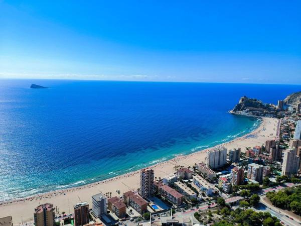 Sale of flat in Piso en Avenida de Mejico, Playa de Poniente, Benidorm, Benidorm
thumbnail 2