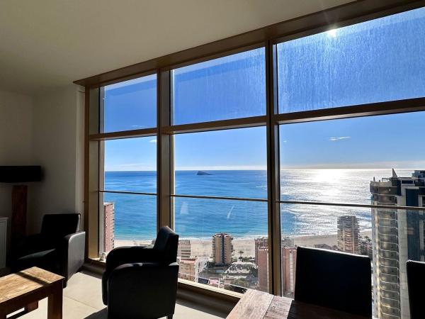 Sale of flat in Piso en Avenida Mexico, 7, Playa de Poniente, Benidorm, Benidorm
photo 1