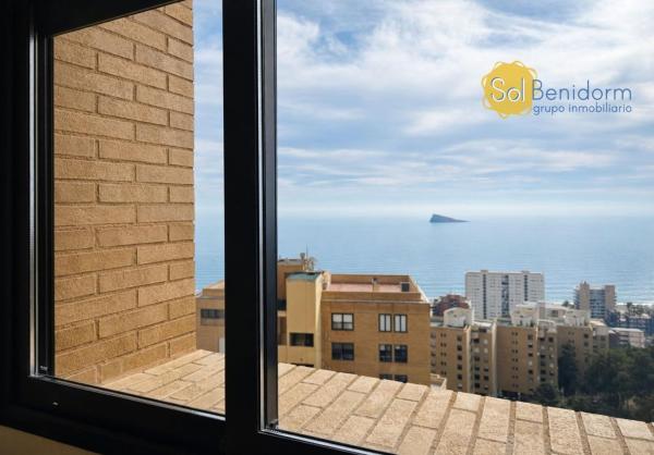 Sale of flat in Piso en Avenida Murtal, Playa de Poniente, Benidorm, Benidorm
photo 1