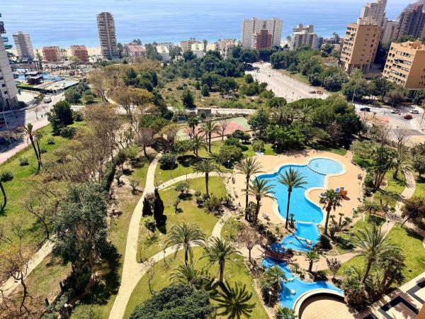 Sale of flat in Piso en Playa de Poniente, Benidorm, Benidorm
thumbnail 2