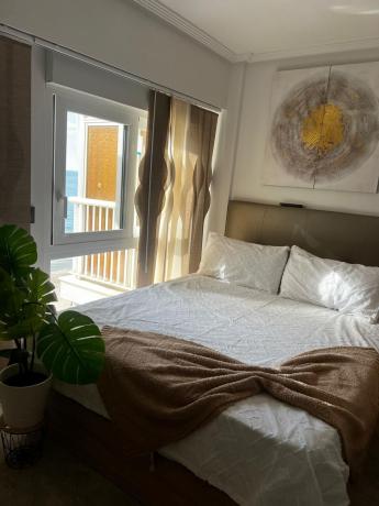 Sale of flat in Piso en Avenida de Madrid s/n, Playa de Levante, Benidorm, Benidorm
thumbnail 1