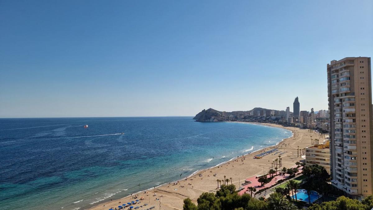Продажа квартиры на Piso en Av Xixo, 2, Playa de Poniente, Benidorm, Бенидорм
photo 1