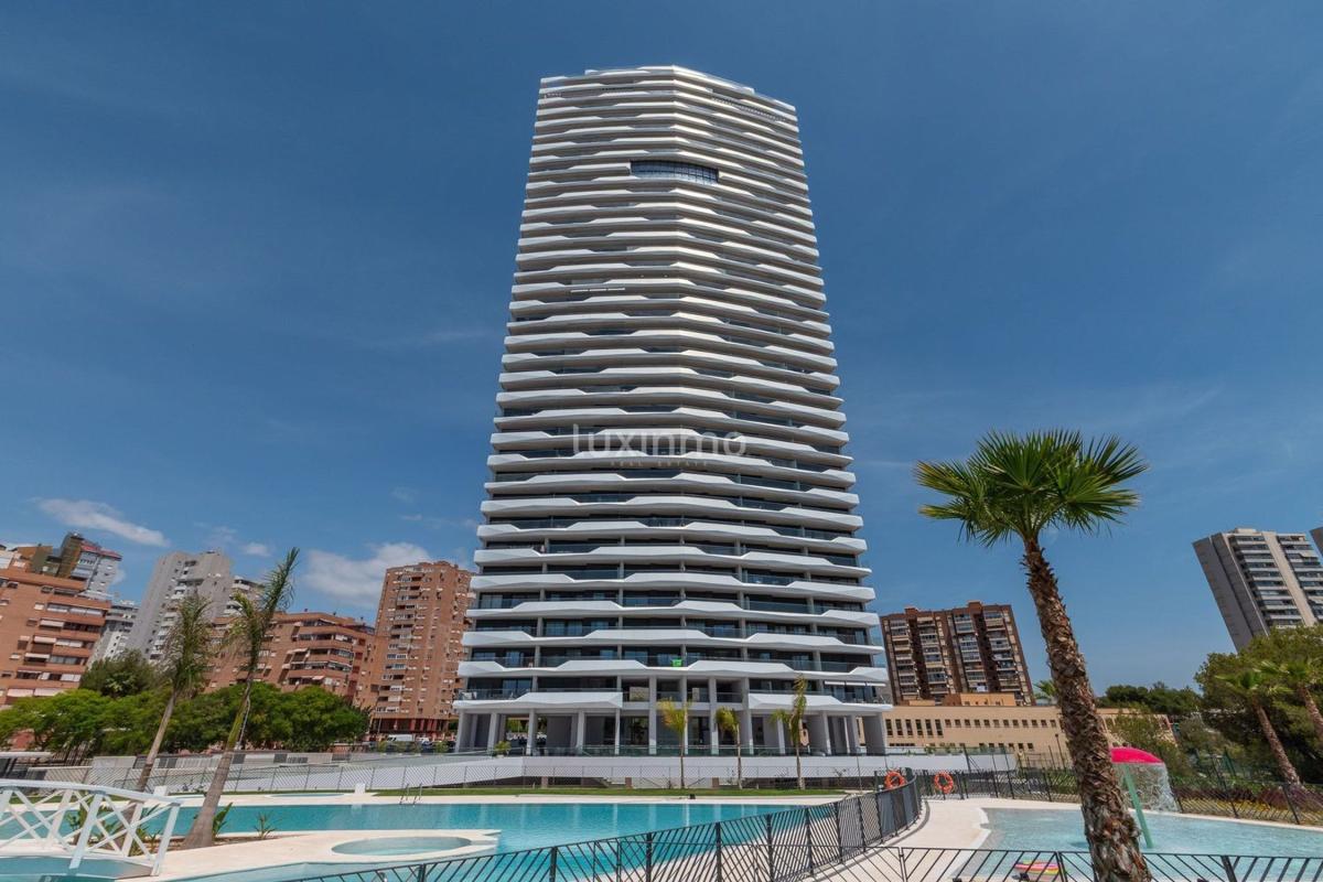 Venta de piso en Piso en Playa de Poniente, Benidorm, Benidorm
photo 1