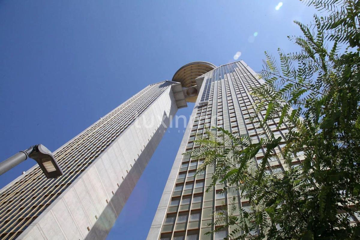 Venta de piso en Piso en Playa de Poniente, Benidorm, Benidorm
photo 1