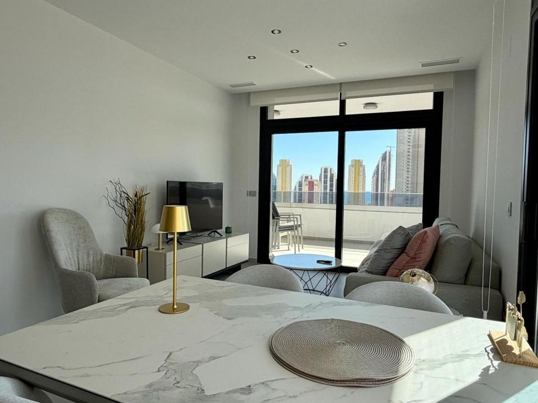 Продажа квартиры на Piso en Calle Presidente Adolfo Suárez, Pueblo Poniente, Benidorm, Бенидорм
 photo 2