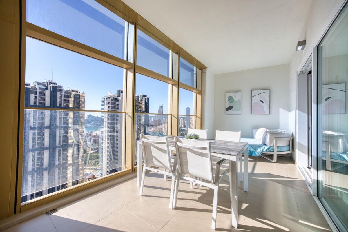 Sprzedaż mieszkania w Piso en Avenida de Mejico, 7, Playa de Poniente, Benidorm, Benidorm
photo 1