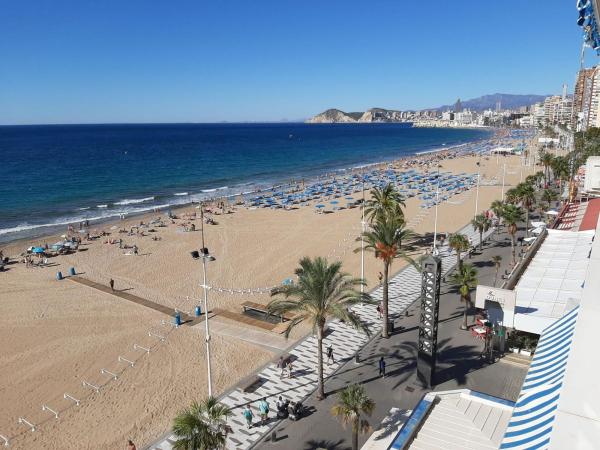 Sale of flat in Piso en Avenida de Madrid, Playa de Levante, Benidorm, Benidorm
thumbnail 2