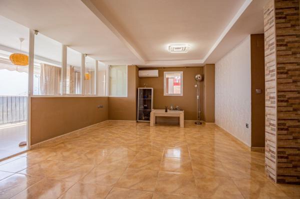 Sale of flat in Piso en Playa de Levante, Benidorm, Benidorm
thumbnail 1