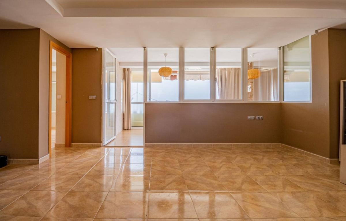 Sale of apartment in Piso en Playa de Levante, Benidorm, Benidorm
 photo 3