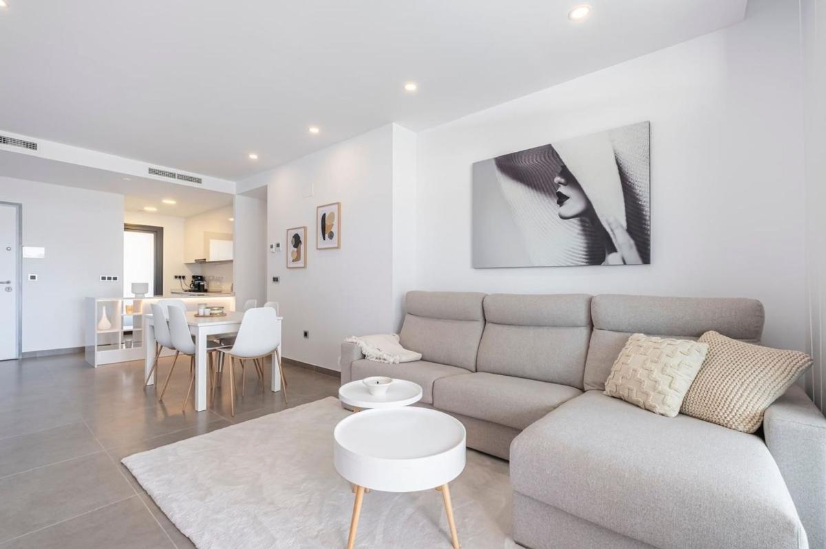Sale of apartment in Piso en Playa de Poniente, Benidorm, Benidorm
photo 3