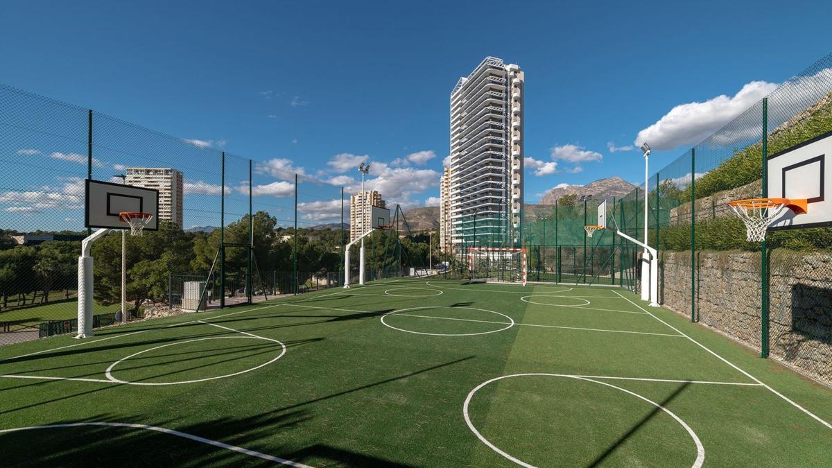 Продажа квартиры на Piso en Calle Presidente Adolfo Suárez, Pueblo Poniente, Benidorm, Бенидорм
 photo 2