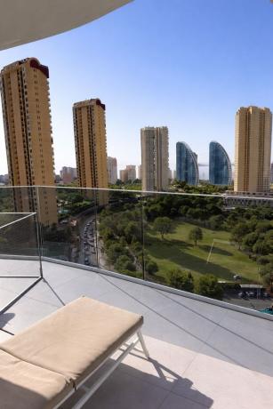 Venta de piso en Piso en Pueblo Poniente, Benidorm, Benidorm
 photo 2