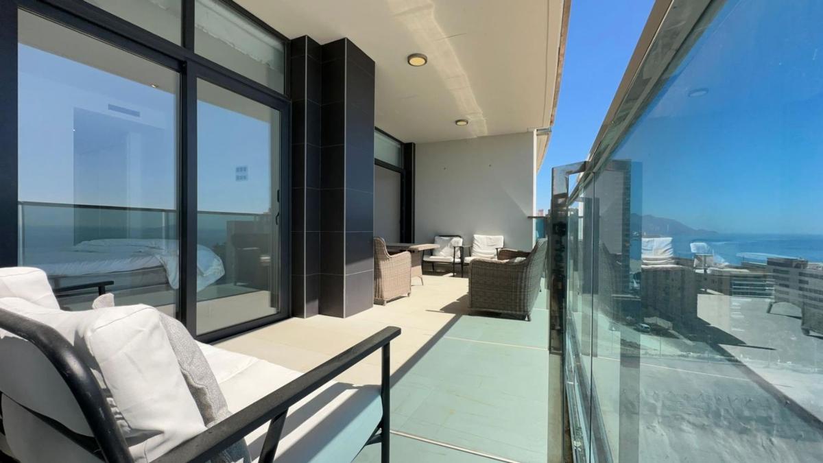 Sale of apartment in Piso en Playa de Poniente, Benidorm, Benidorm
photo 2