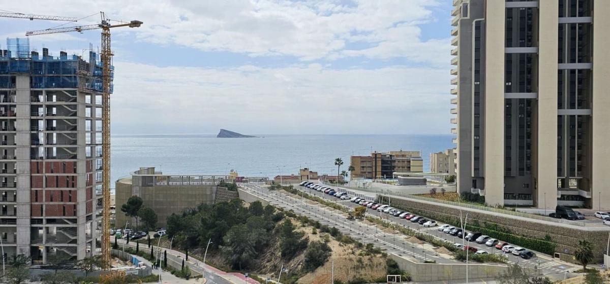 Sale of apartment in Piso en Avenida República Argentina, Playa de Poniente, Benidorm, Benidorm
photo 1