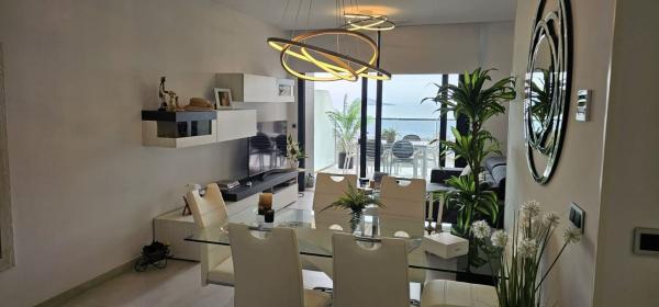 Sale of flat in Piso en Avenida República Argentina, Playa de Poniente, Benidorm, Benidorm
 photo 2