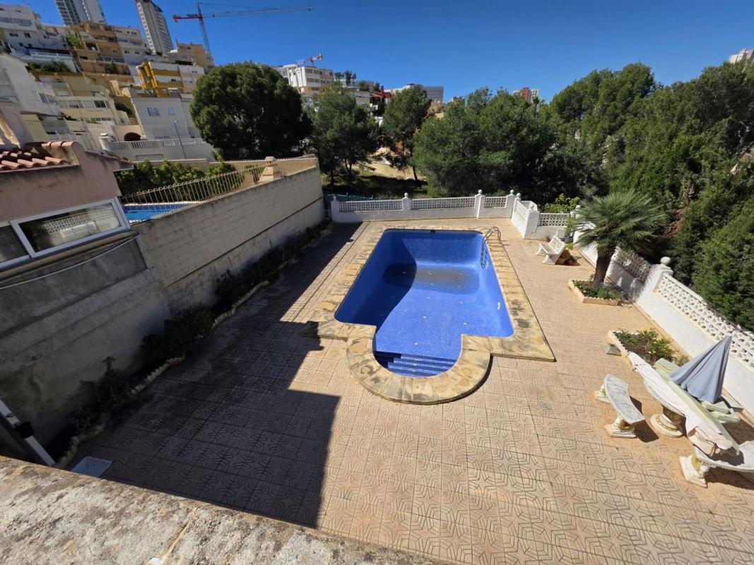 Propiedades en venta y alquiler en España photo 1