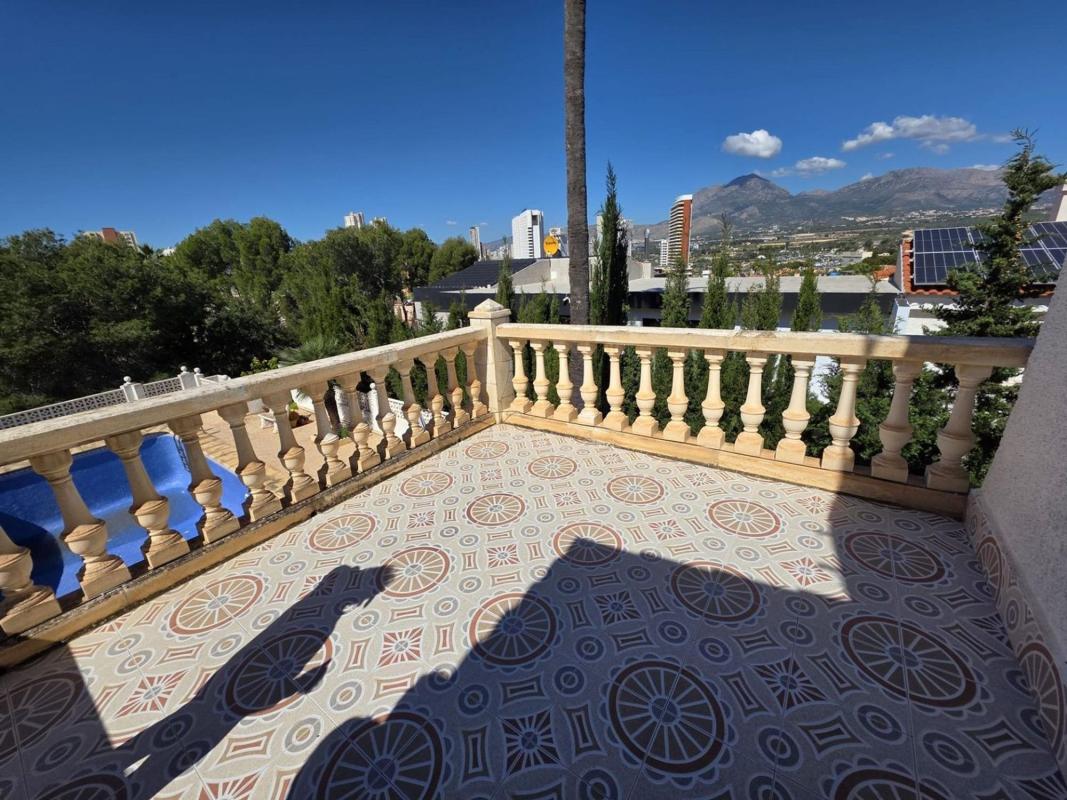Propiedades en venta y alquiler en España photo 2