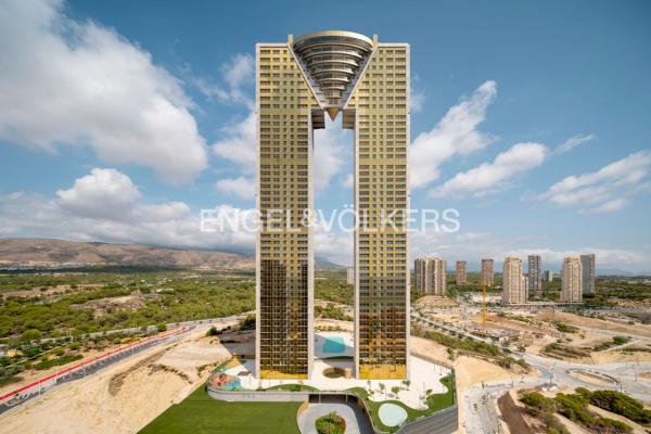 Venta de piso en Piso en Avenida de Mejico, 7, Playa de Poniente, Benidorm, Benidorm
photo 1