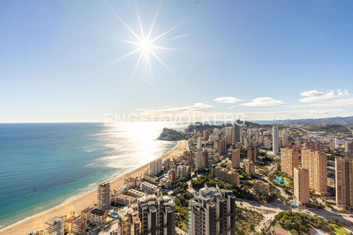 Sale of apartment in Piso en Avenida de Mejico, 7, Playa de Poniente, Benidorm, Benidorm
photo 5