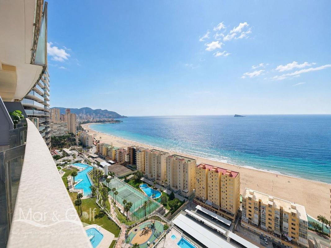 Продажа квартиры на Piso en Avenida República Argentina, Playa de Poniente, Benidorm, Бенидорм
photo 2
